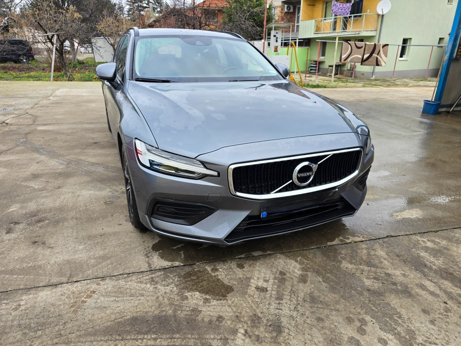 Volvo V60, снимка 1