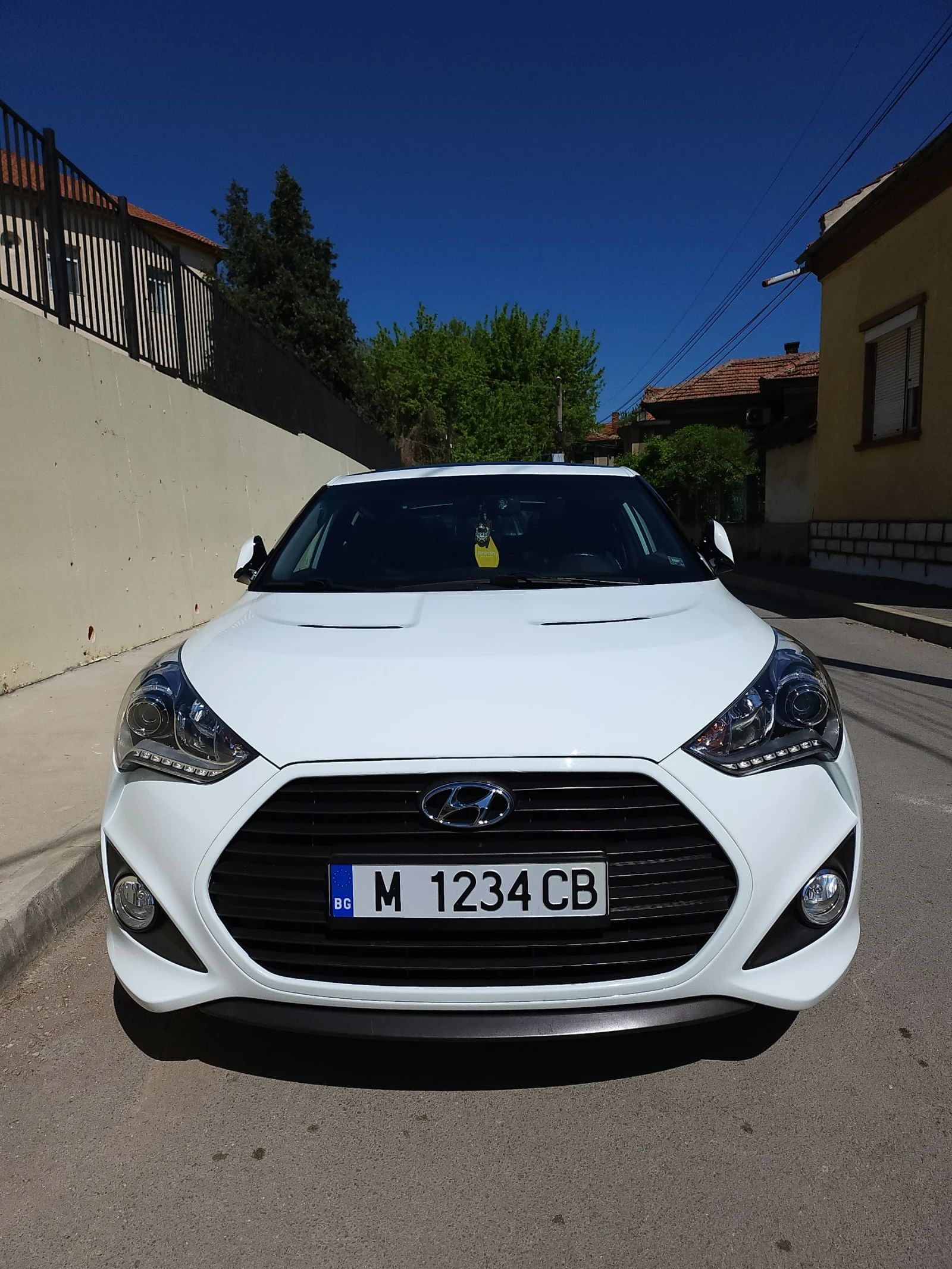 Hyundai Veloster  TURBO, NAVI, CAMERA, TOP EXCLUSIVE  - изображение 2