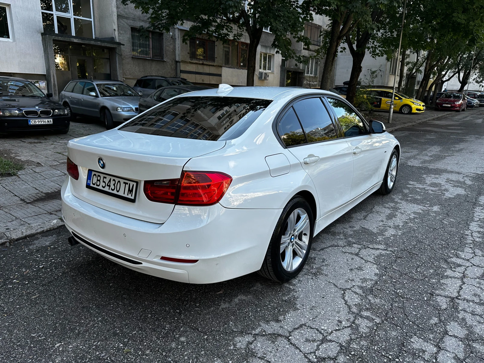 BMW 318 D Sport - изображение 4