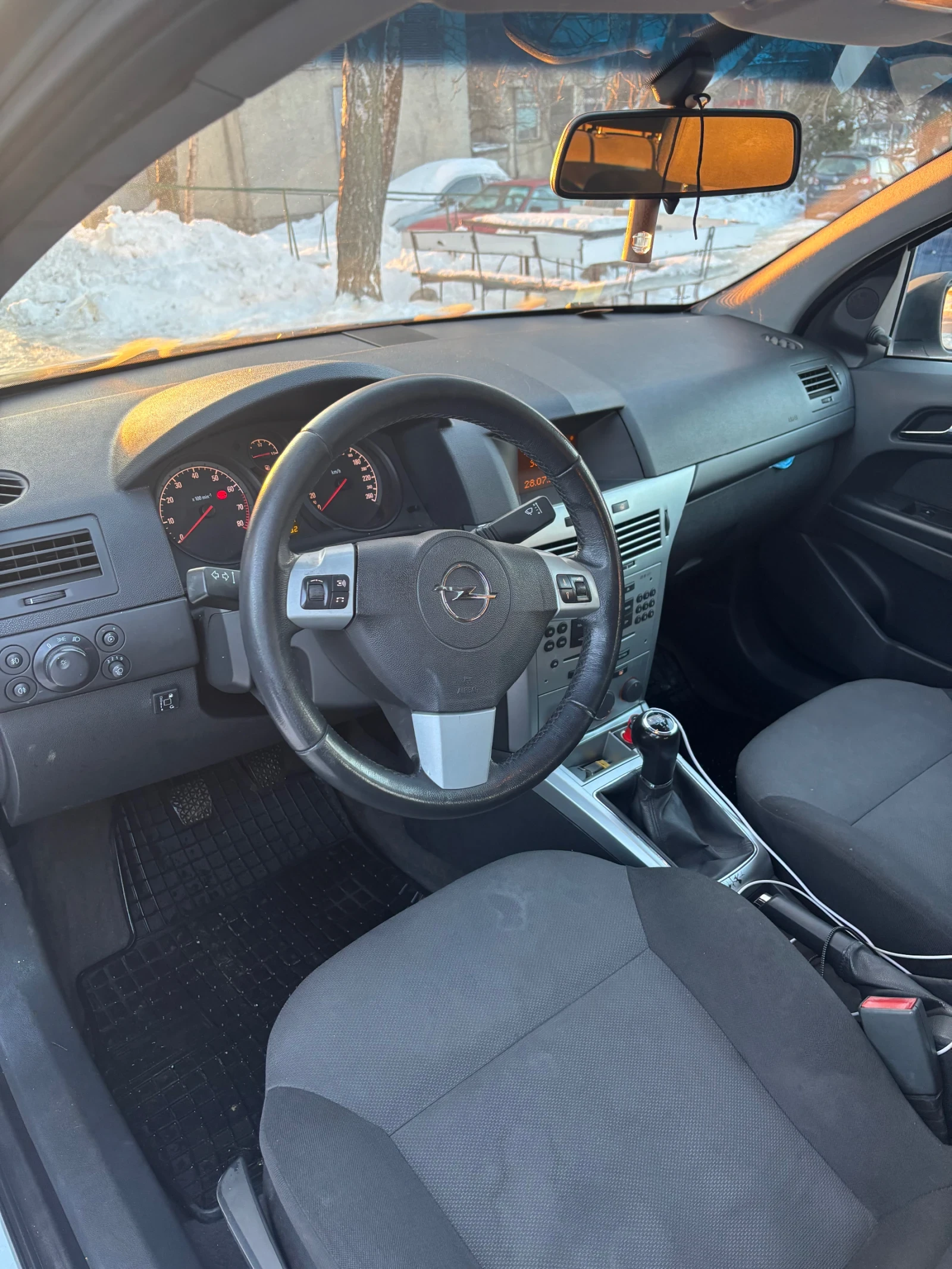 Opel Astra  - изображение 7