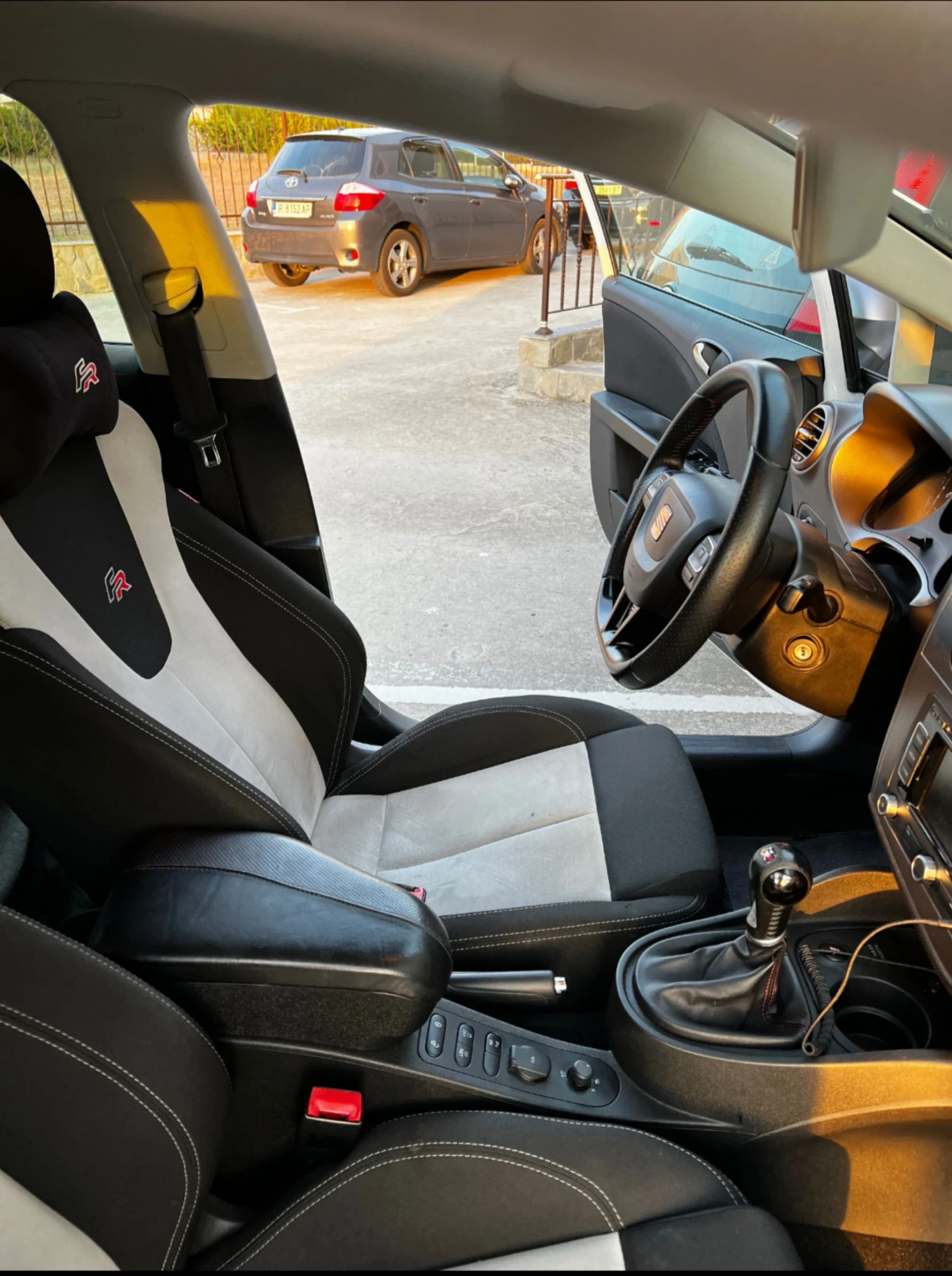 Seat Leon 2.0 CR 170 FR - изображение 8