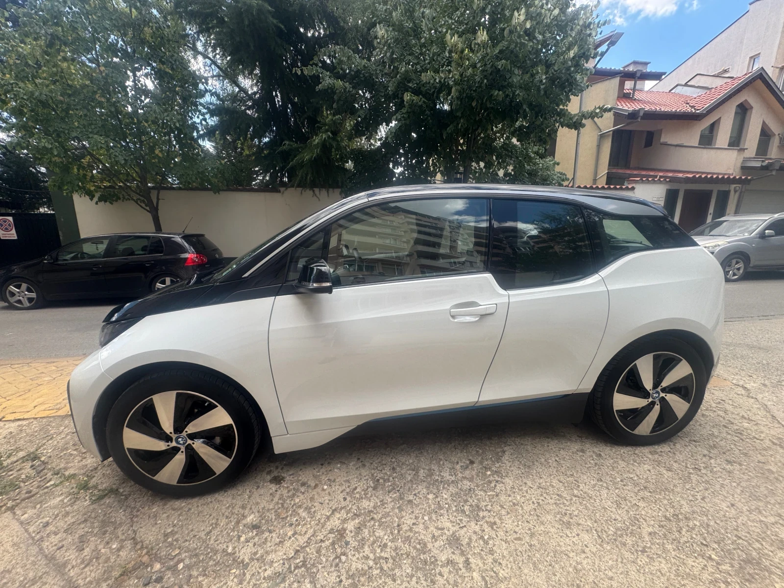 BMW i3  42.2 kWh / 120 - изображение 2