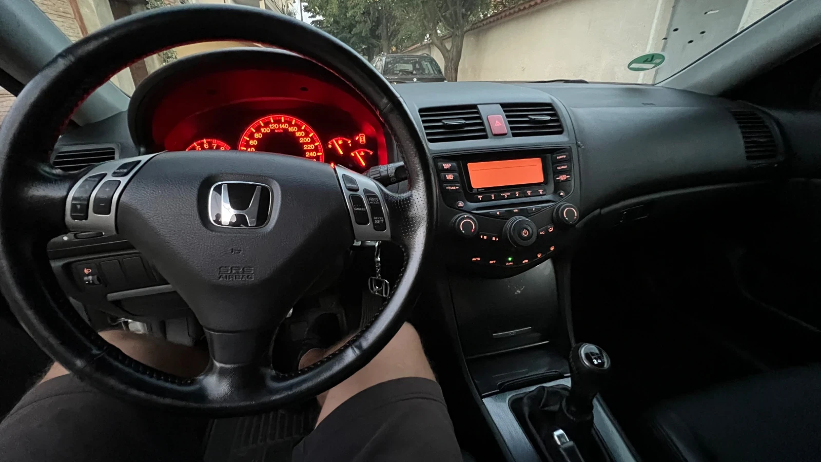 Honda Accord 2.0 i-VTEC - изображение 8