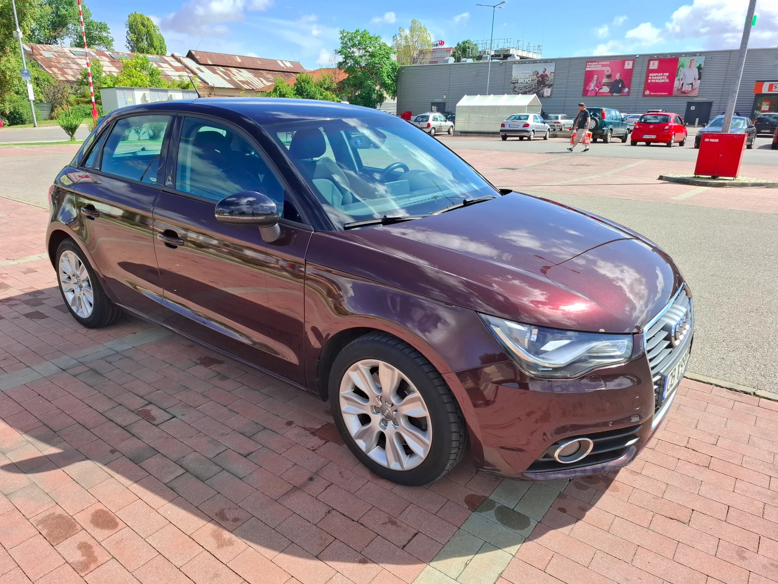 Audi A1 2.0tdi 5 врати - изображение 9