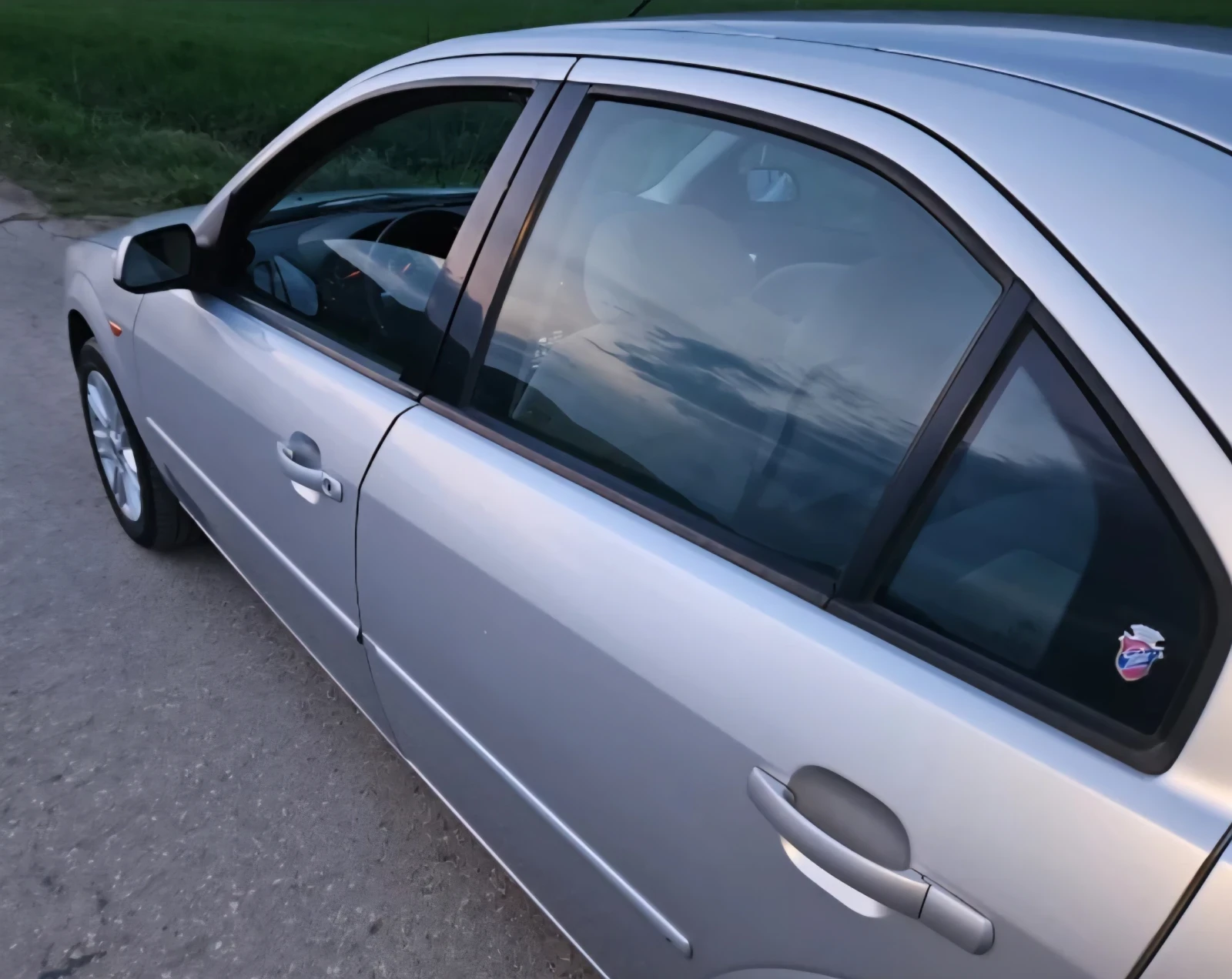 Ford Mondeo 1.8 125 - изображение 9