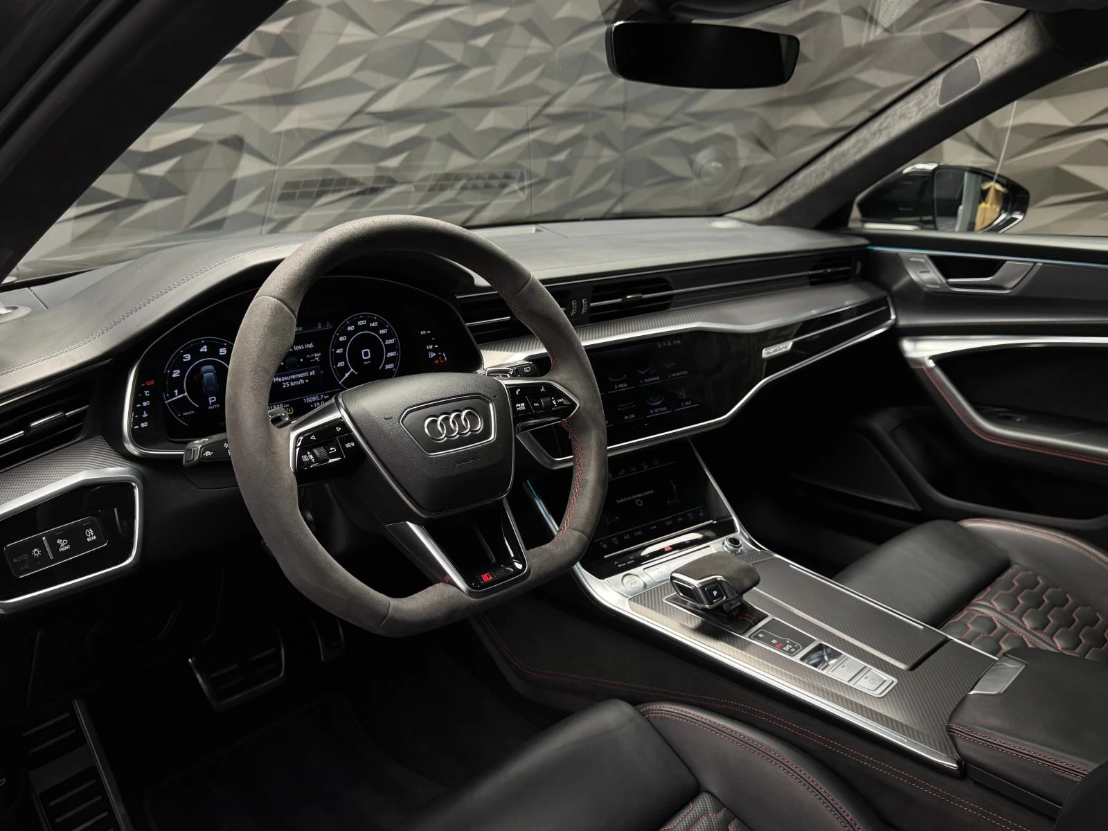 Audi Rs6 Avant ABT* Ceramic* 3D B&O* 360* Pano* Matrix*  | Mobile.bg   11