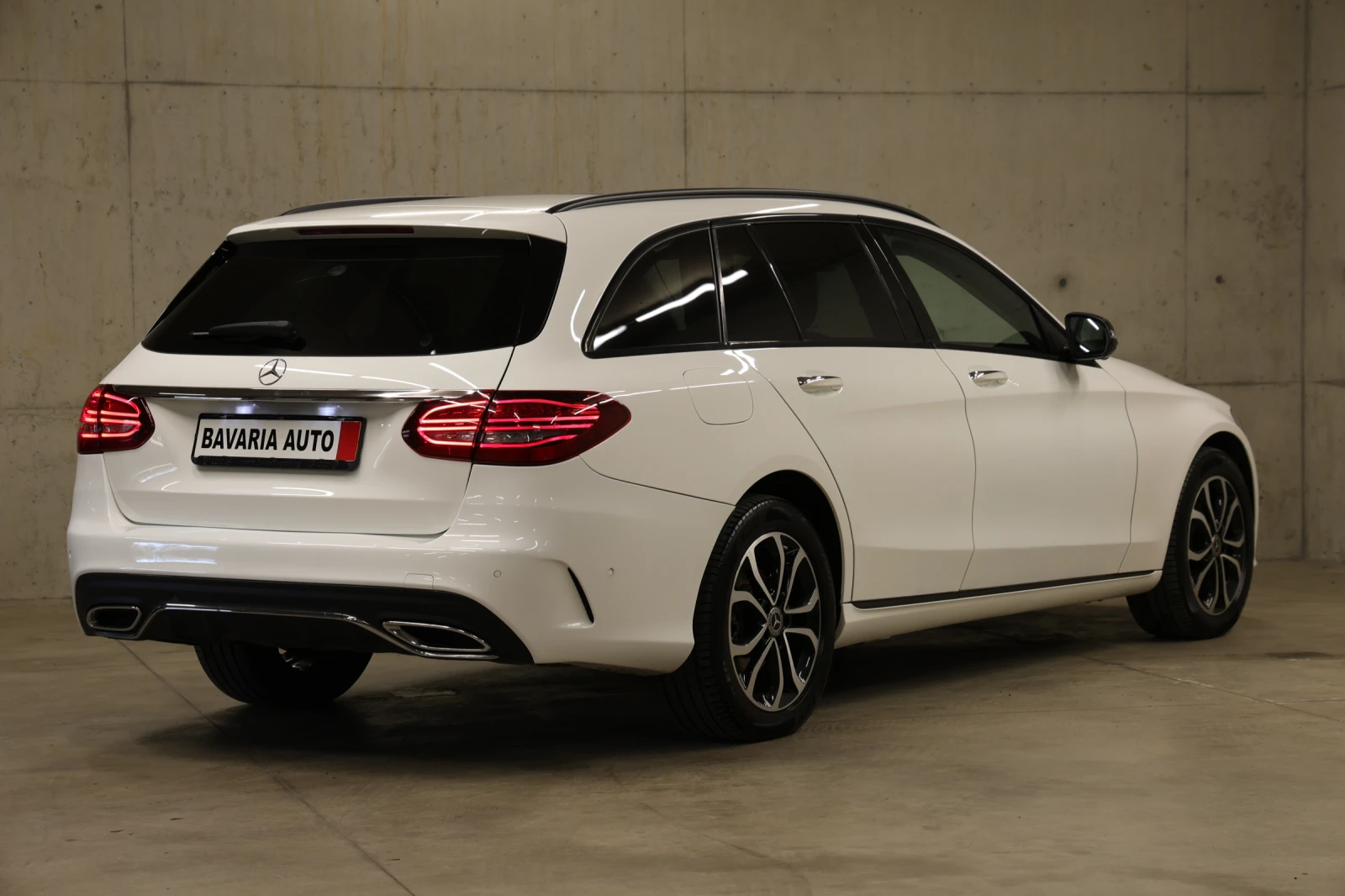 Mercedes-Benz C 220 d 4-MATIC  - изображение 3