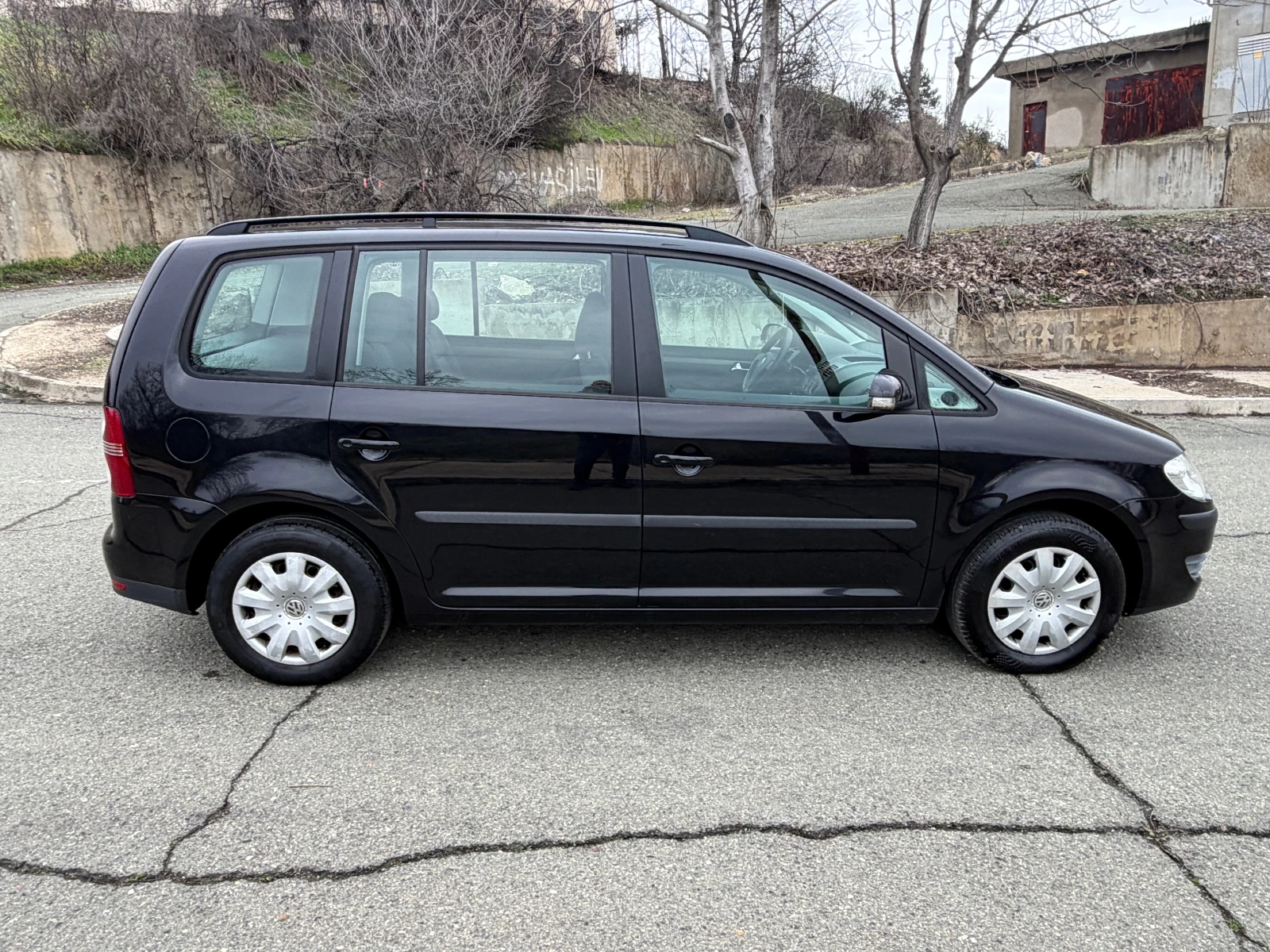 VW Touran 1.9. 105 �� 6-�������� | Mobile.bg � ����������� 5