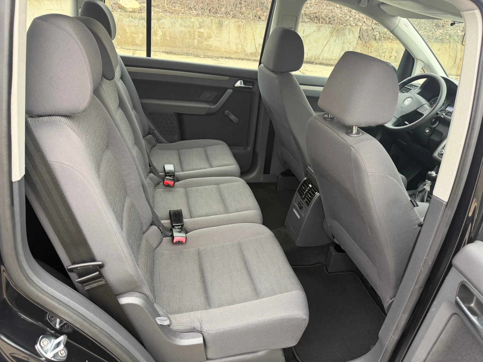 VW Touran 1.9. 105 �� 6-�������� | Mobile.bg � ����������� 13