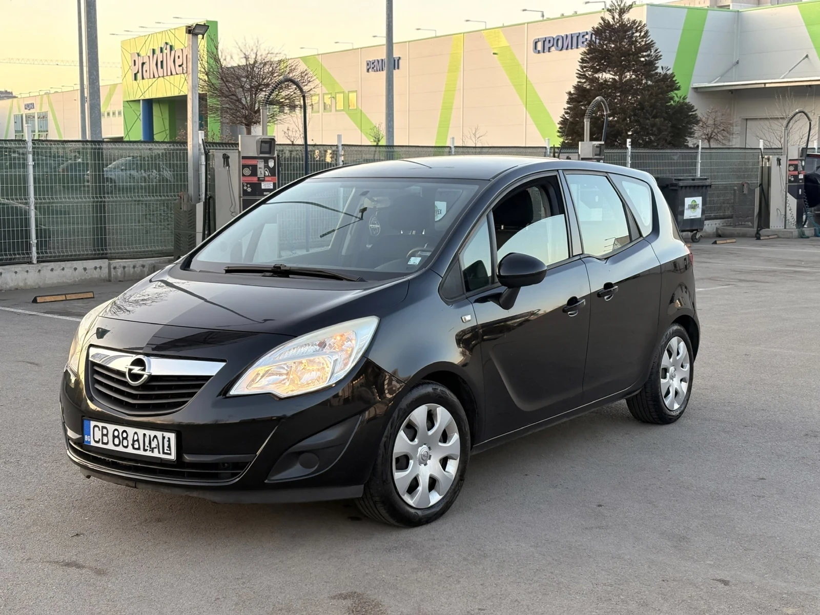 Opel Meriva 1.4Т 120к.с с регистрация