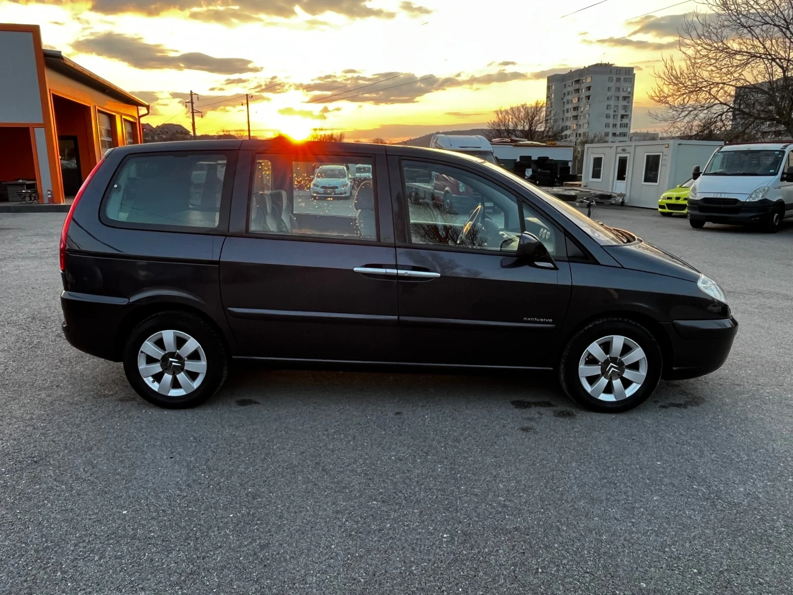 Citroen C8 2.2HDI 128кс EXCLUSIVE, снимка 5 - Автомобили и джипове - 54118077