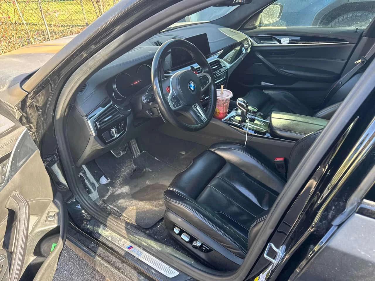 BMW M5 * Sedan * CARFAX * БЕЗ ПЪРВОНАЧАЛНА ВНОСКА, снимка 5 - Автомобили и джипове - 54139944