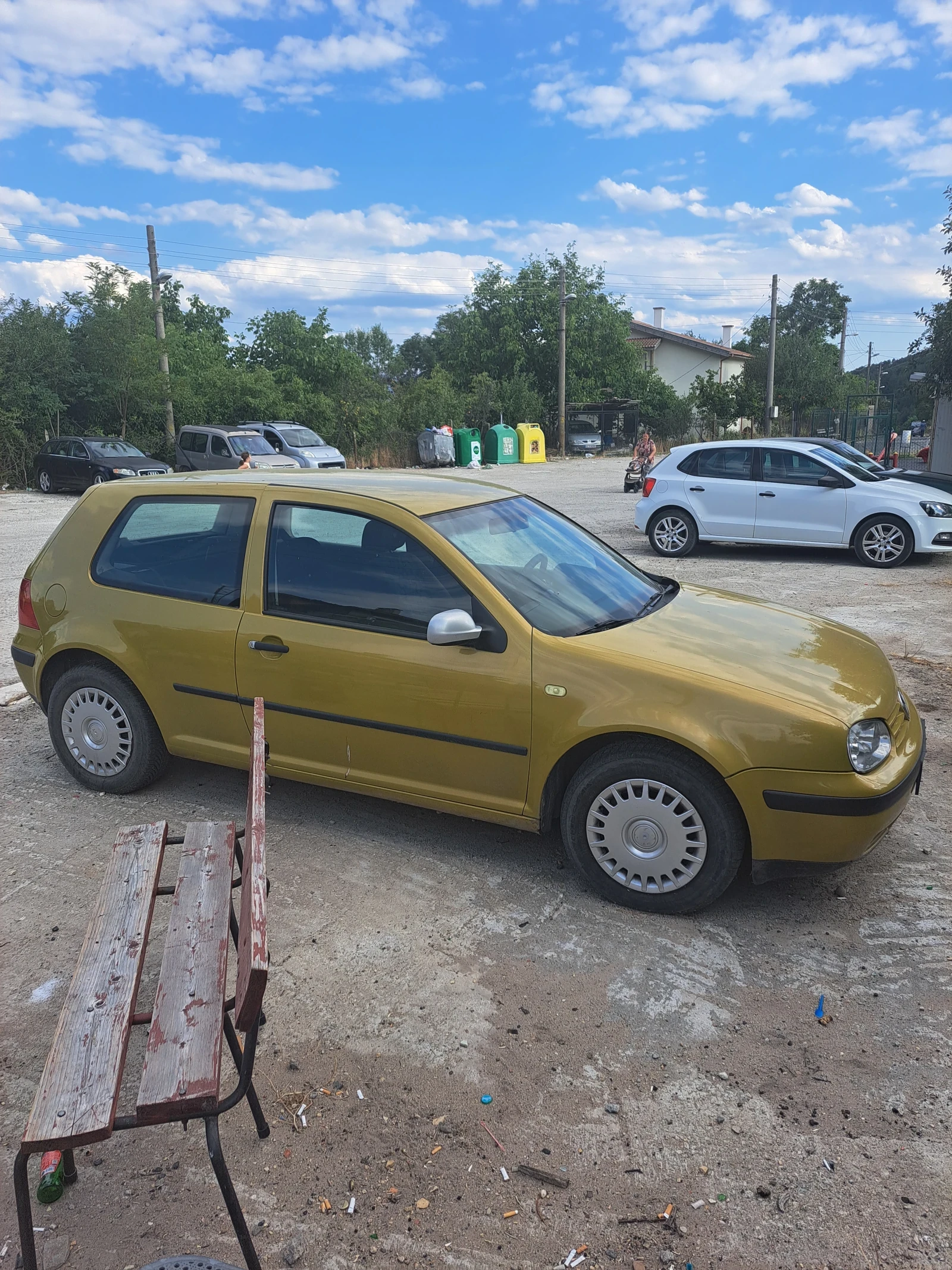 VW Golf, снимка 1 - Автомобили и джипове - 54543905