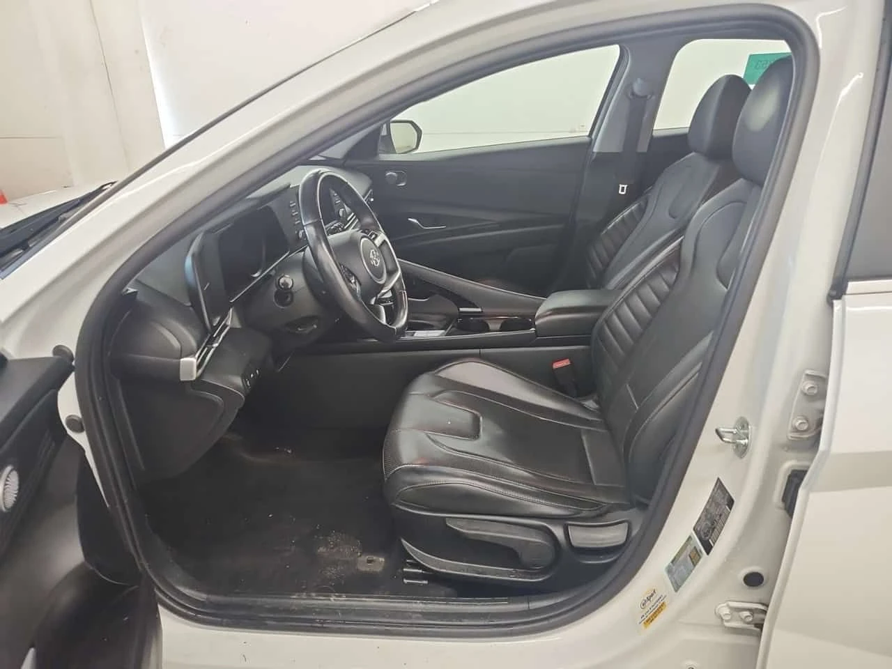 Hyundai Elantra * ULTIMATE * АВТОКРЕДИТ БЕЗ ПЪРВОНАЧАЛНА ВНОСКА * , снимка 10 - Автомобили и джипове - 54596165