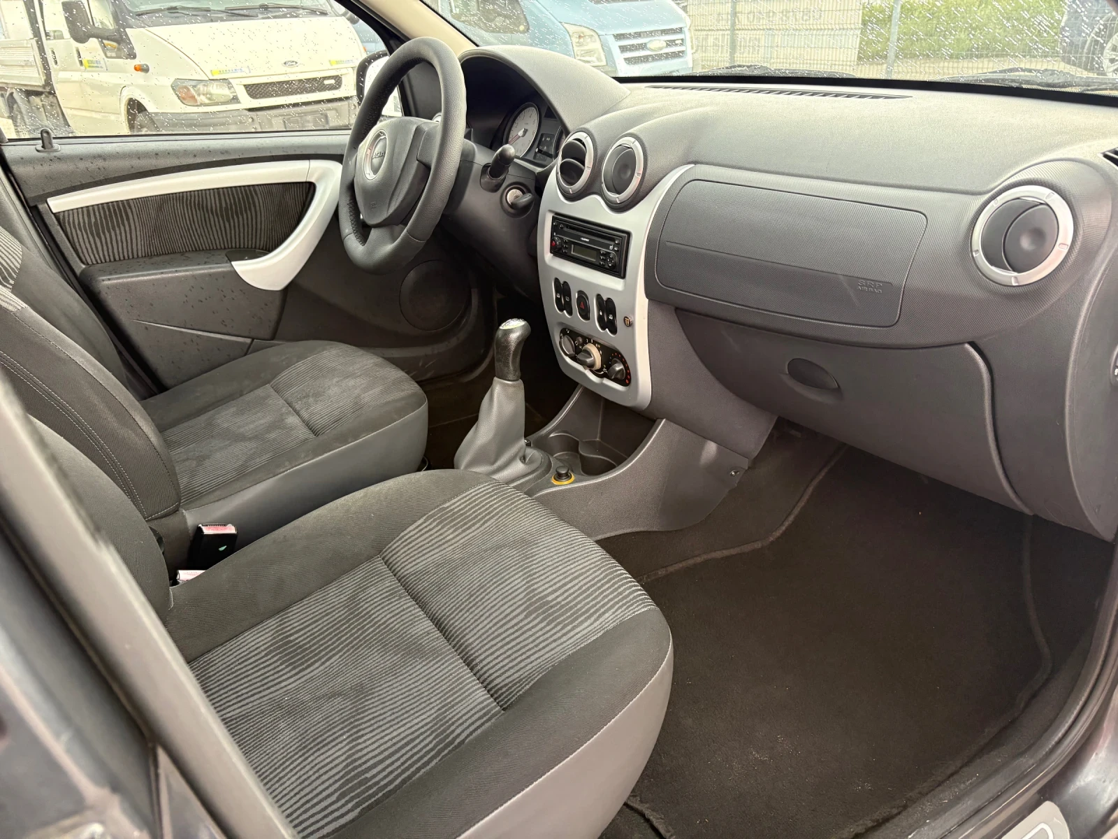 Dacia Sandero 1, 4 ���-������ | Mobile.bg � ����������� 9