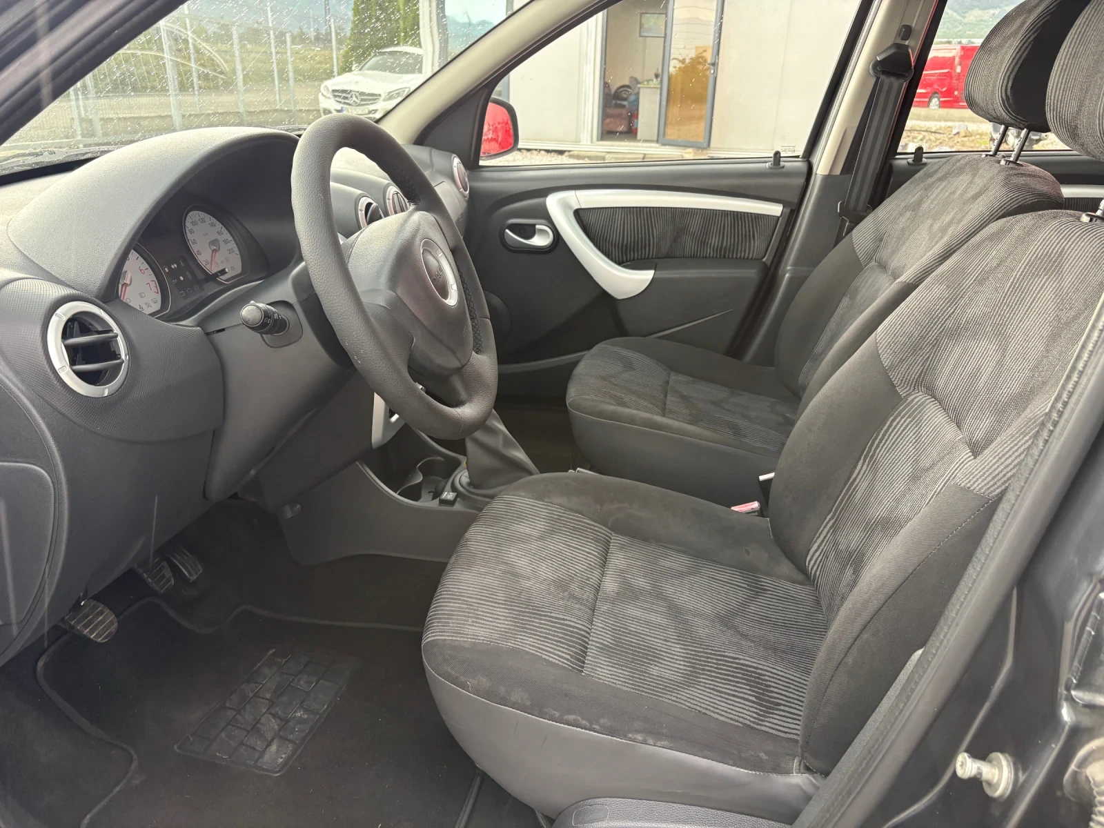 Dacia Sandero 1, 4 ���-������ | Mobile.bg � ����������� 6