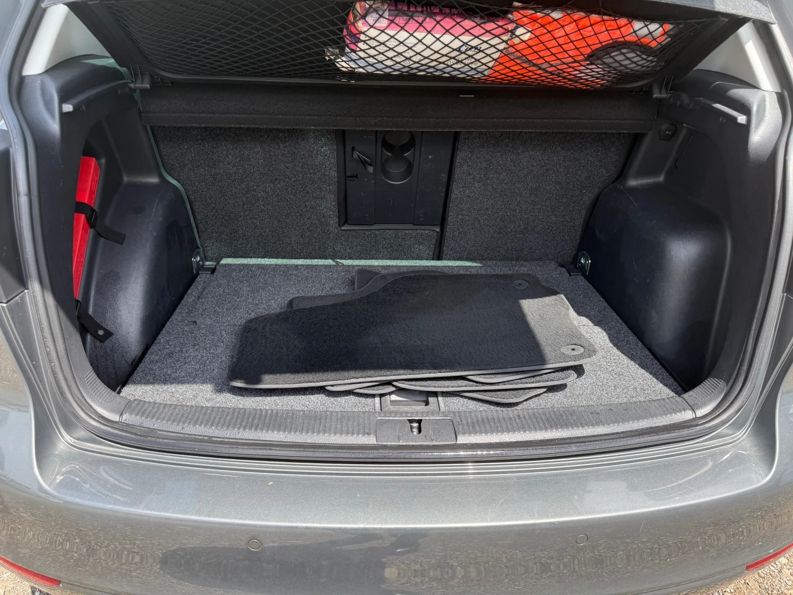 VW Golf Plus 1.6 TDI-Navi-Highline-105k.c, снимка 14 - Автомобили и джипове - 54930849