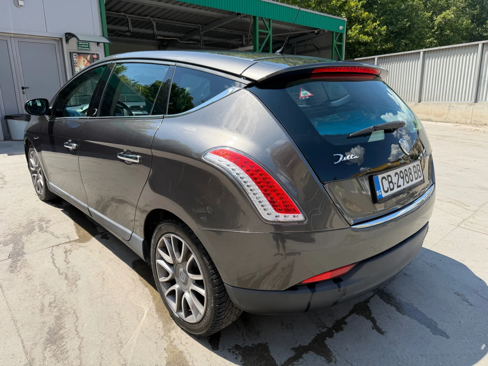 Lancia Delta 1.4 t-jet 120 ps | Mobile.bg � ����������� 5