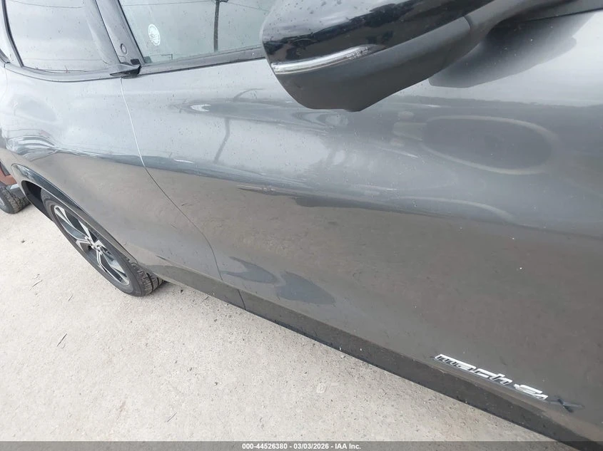 Ford Mustang Mach-E Premium, снимка 6 - Автомобили и джипове - 55288901