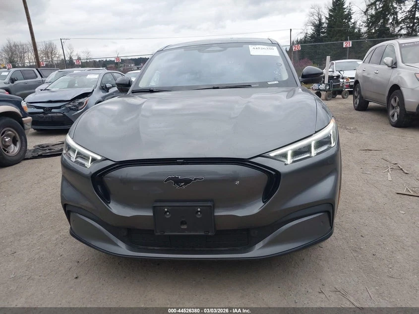 Ford Mustang Mach-E Premium, снимка 13 - Автомобили и джипове - 55288901