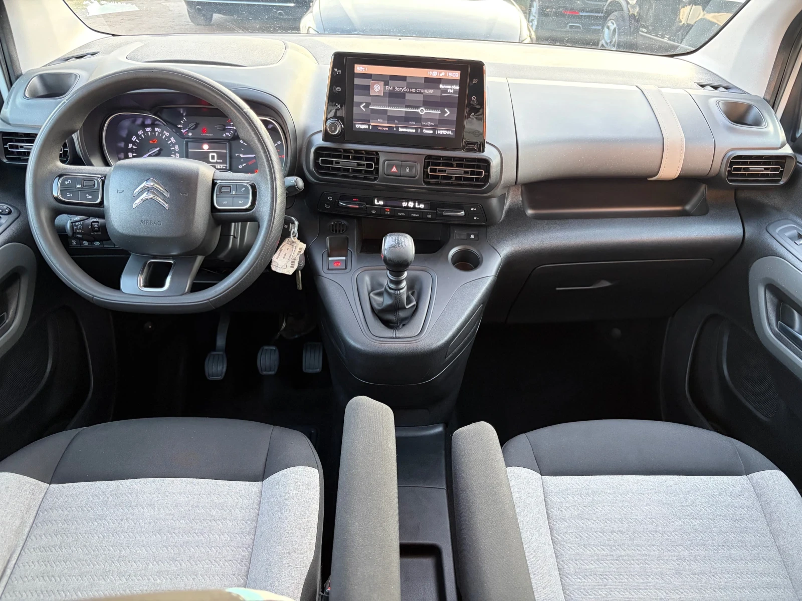 Citroen Berlingo, снимка 13 - Автомобили и джипове - 55619730