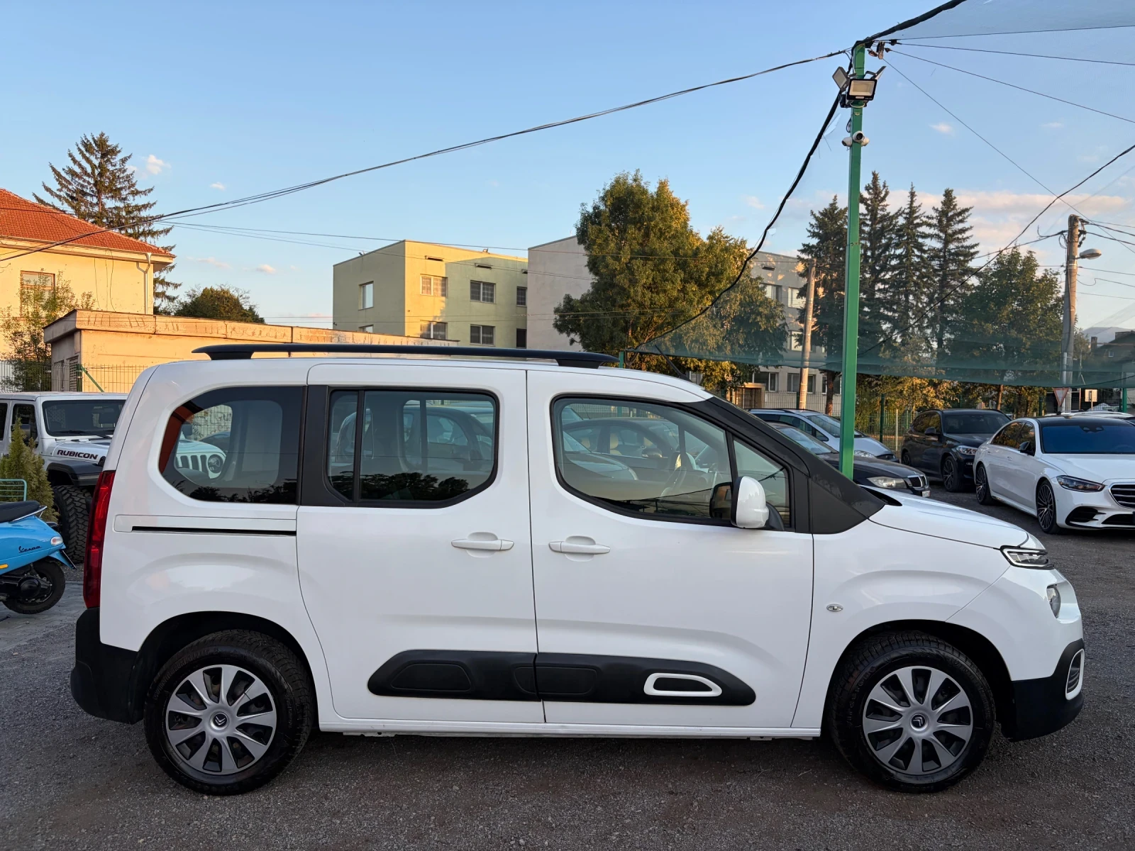 Citroen Berlingo, снимка 3 - Автомобили и джипове - 55619730