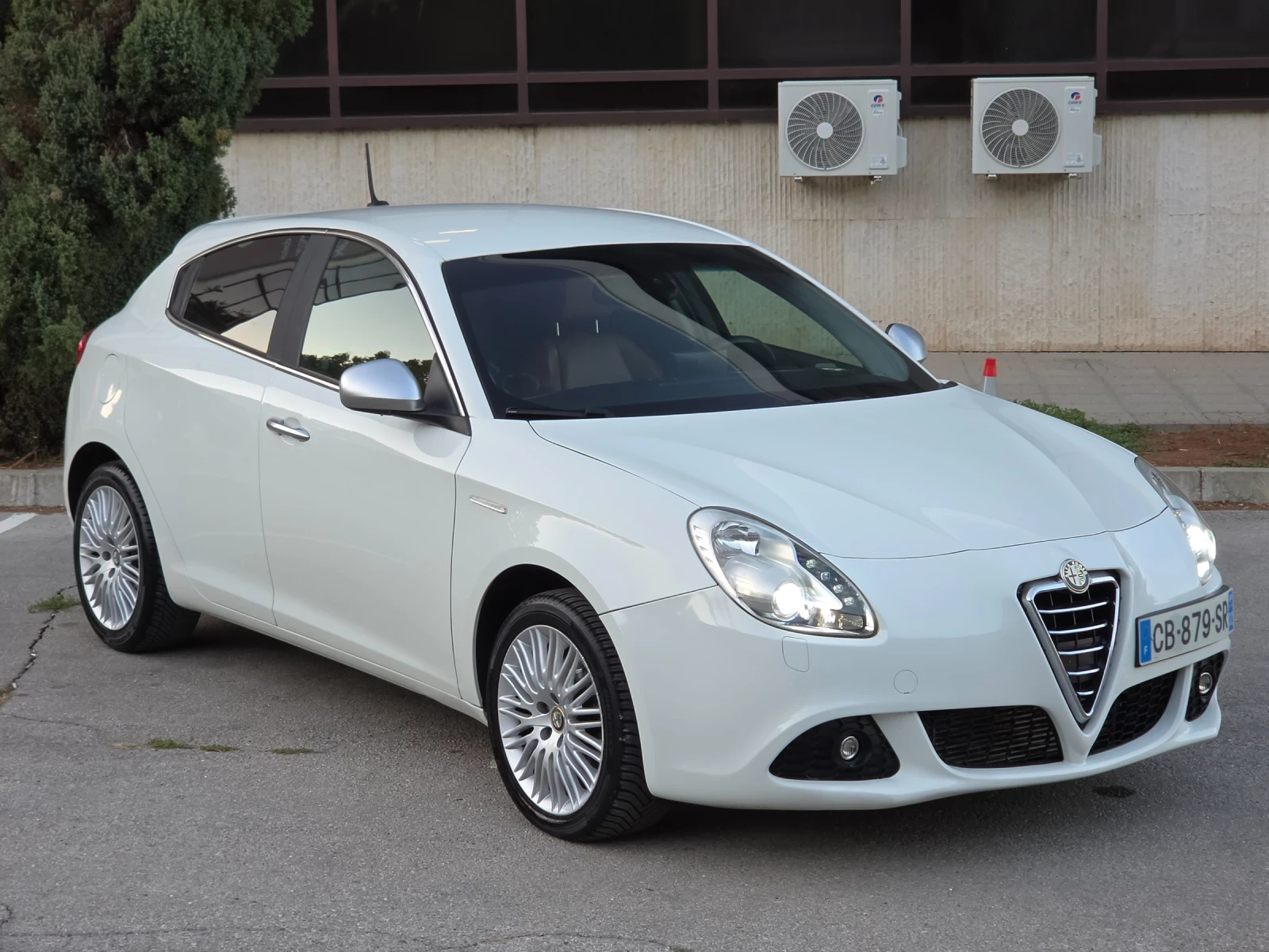 Alfa Romeo Giulietta 2.0JTDm 140hp * EURO5 * ����������� * ���� * ����  | Mobile.bg � ����������� 6