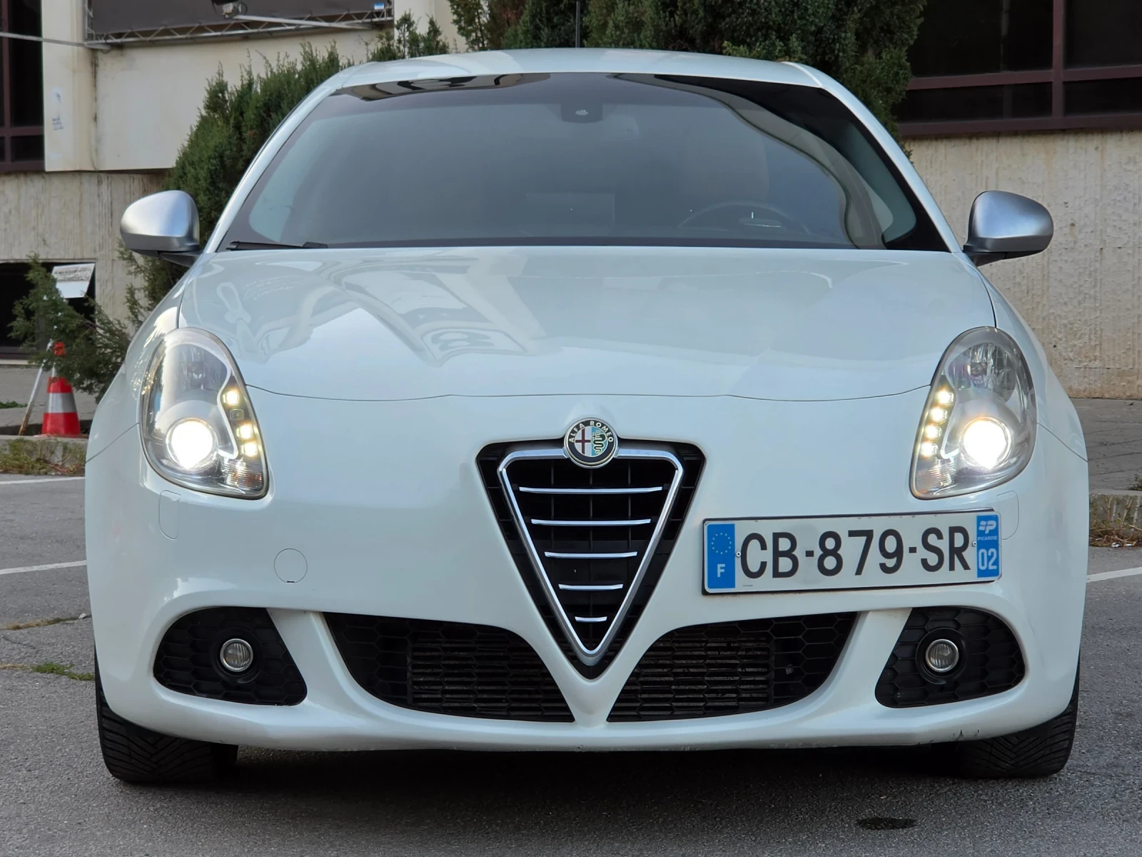 Alfa Romeo Giulietta 2.0JTDm 140hp * EURO5 * ����������� * ���� * ����  | Mobile.bg � ����������� 8