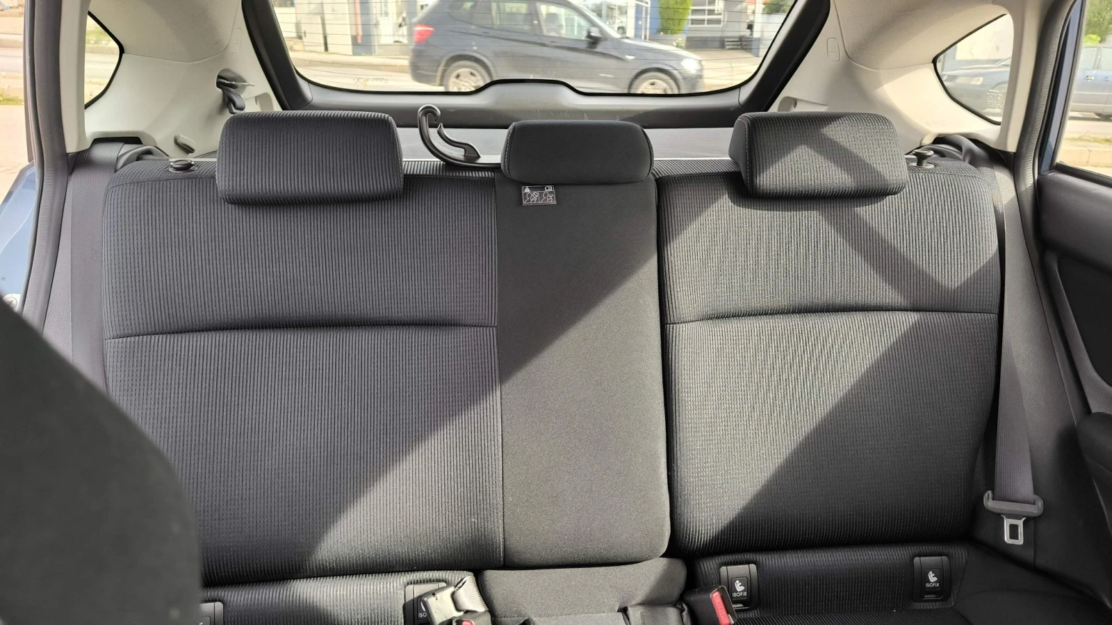 Subaru XV 2.0i, снимка 12 - Автомобили и джипове - 56521493