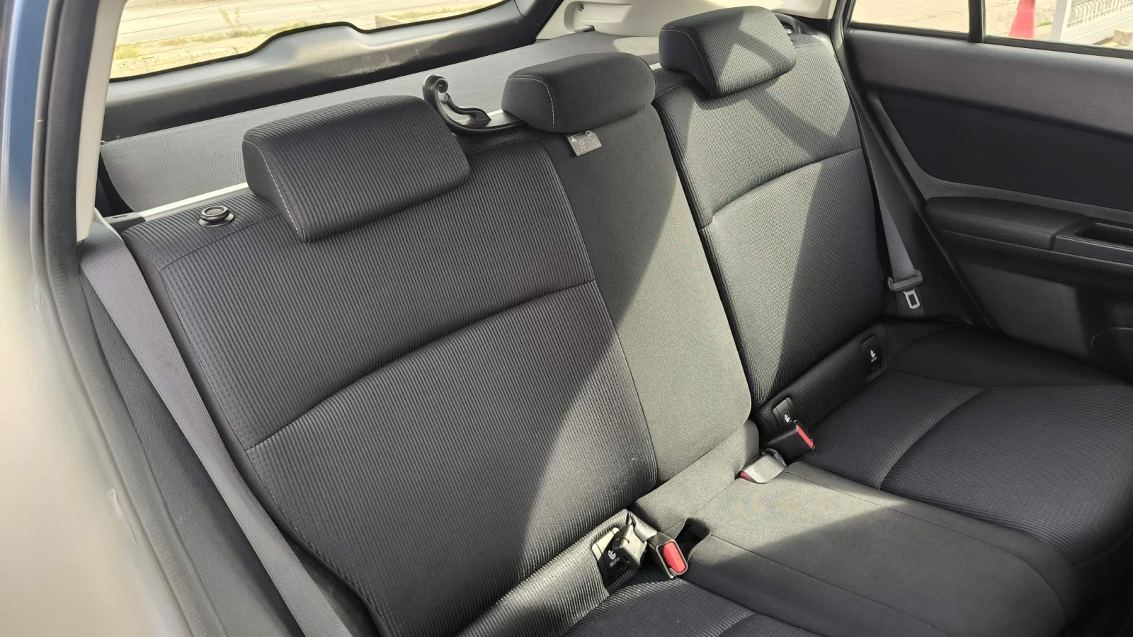 Subaru XV 2.0i, снимка 11 - Автомобили и джипове - 56521493