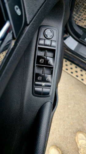 Mercedes-Benz ML 500 V8, снимка 9