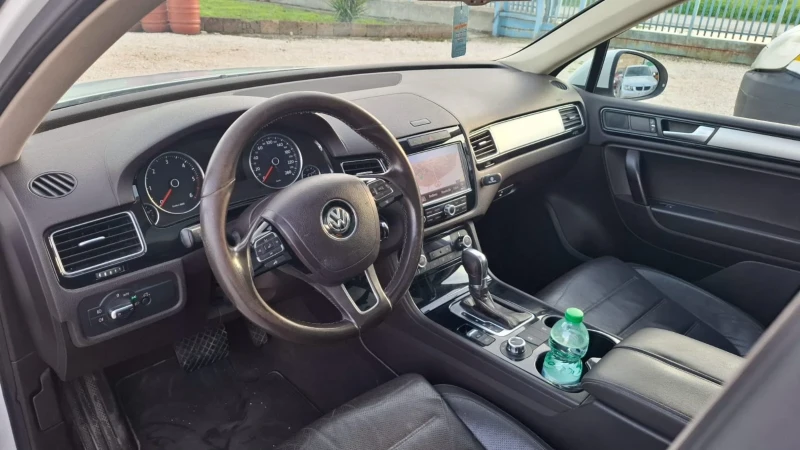 VW Touareg ОБДУХВАНЕ ПАНОРАМА FULL, снимка 8 - Автомобили и джипове - 48508058