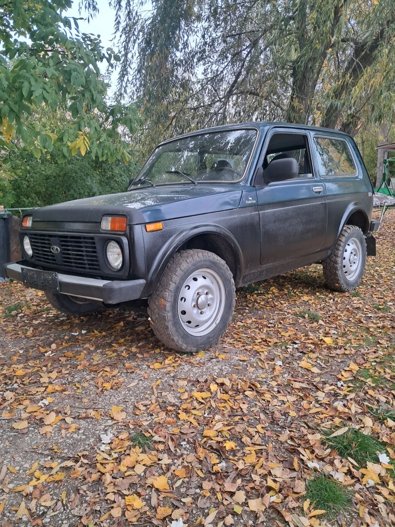 Lada Niva 1.7i, снимка 8 - Автомобили и джипове - 51932595