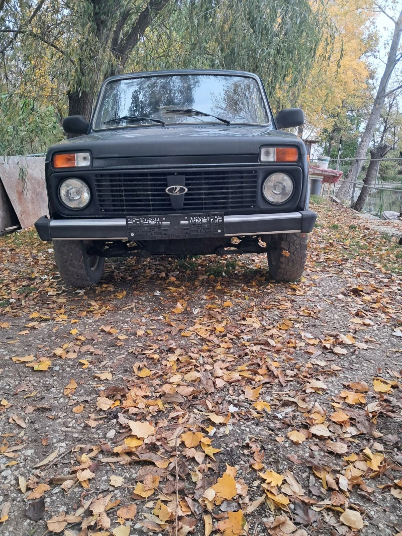 Lada Niva 1.7i, снимка 6 - Автомобили и джипове - 51932595