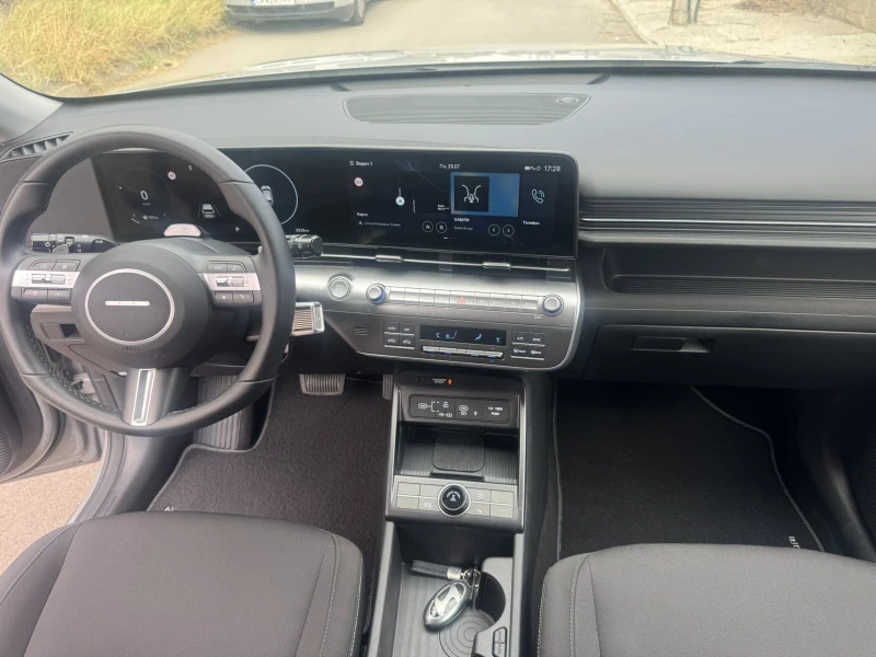 Hyundai Kona 1.6 T-GDI 4x4  3500 км , снимка 14 - Автомобили и джипове - 51223392