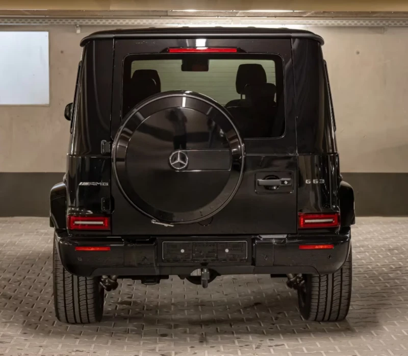 Mercedes-Benz G 63 AMG Nightpack* Massage* 360, снимка 4 - Автомобили и джипове - 52534827