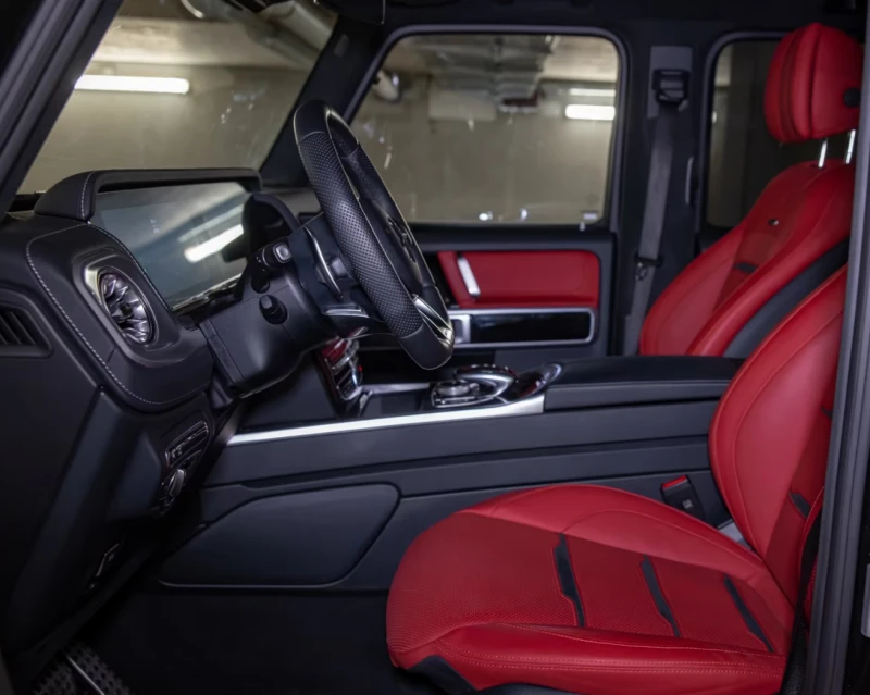 Mercedes-Benz G 63 AMG Nightpack* Massage* 360, снимка 8 - Автомобили и джипове - 52534827