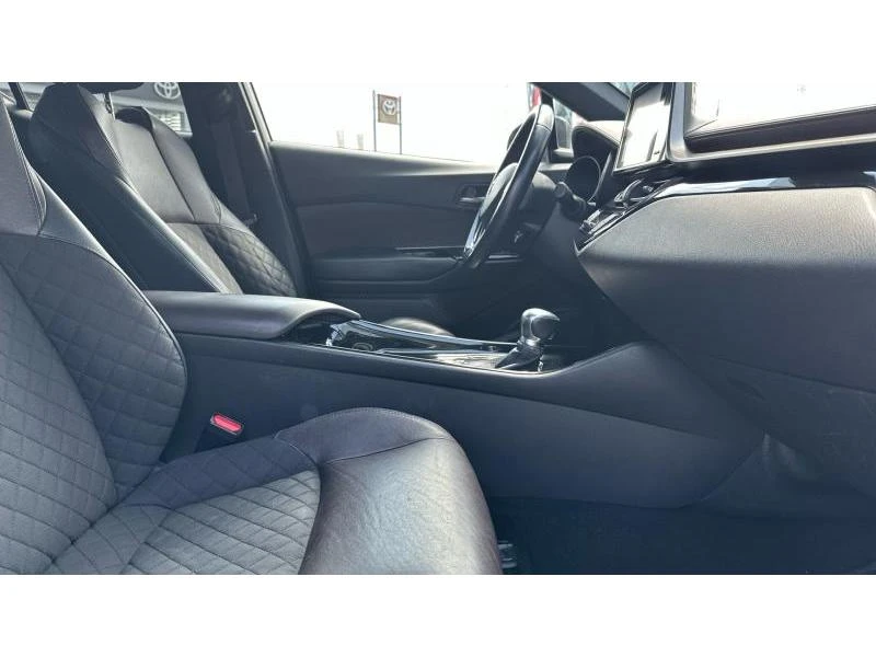Toyota C-HR C-HR 1.8 HSD CLASSY - изображение 6