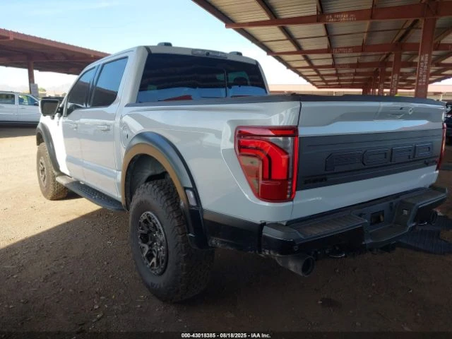 Ford F150 RAPTOR CARFAX АВТО КРЕДИТ  - изображение 4