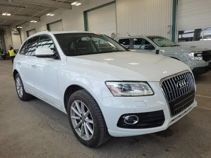 Audi Q5 2.0T quattro Technik* АвтоКредит* (Цена до БГ) , снимка 2 - Автомобили и джипове - 54371078