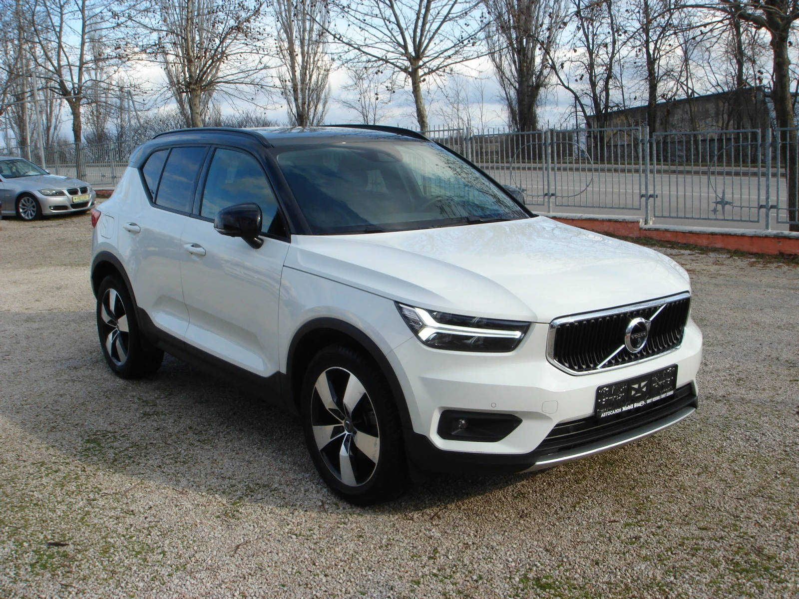 Volvo XC40 2.0D 4X4 EURO 6D KATO HOB - изображение 7