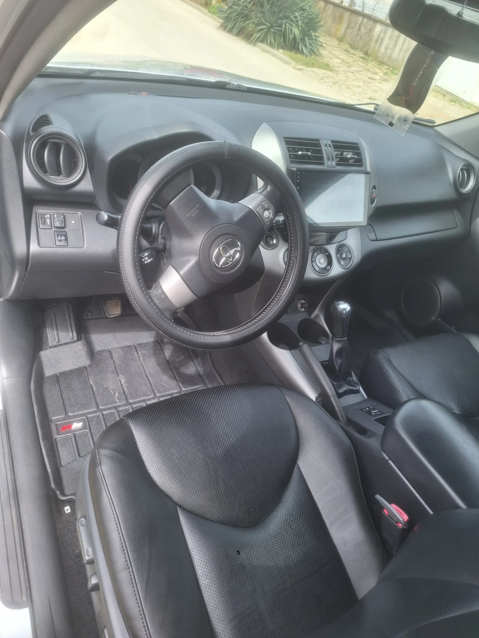 Toyota Rav4  - изображение 6