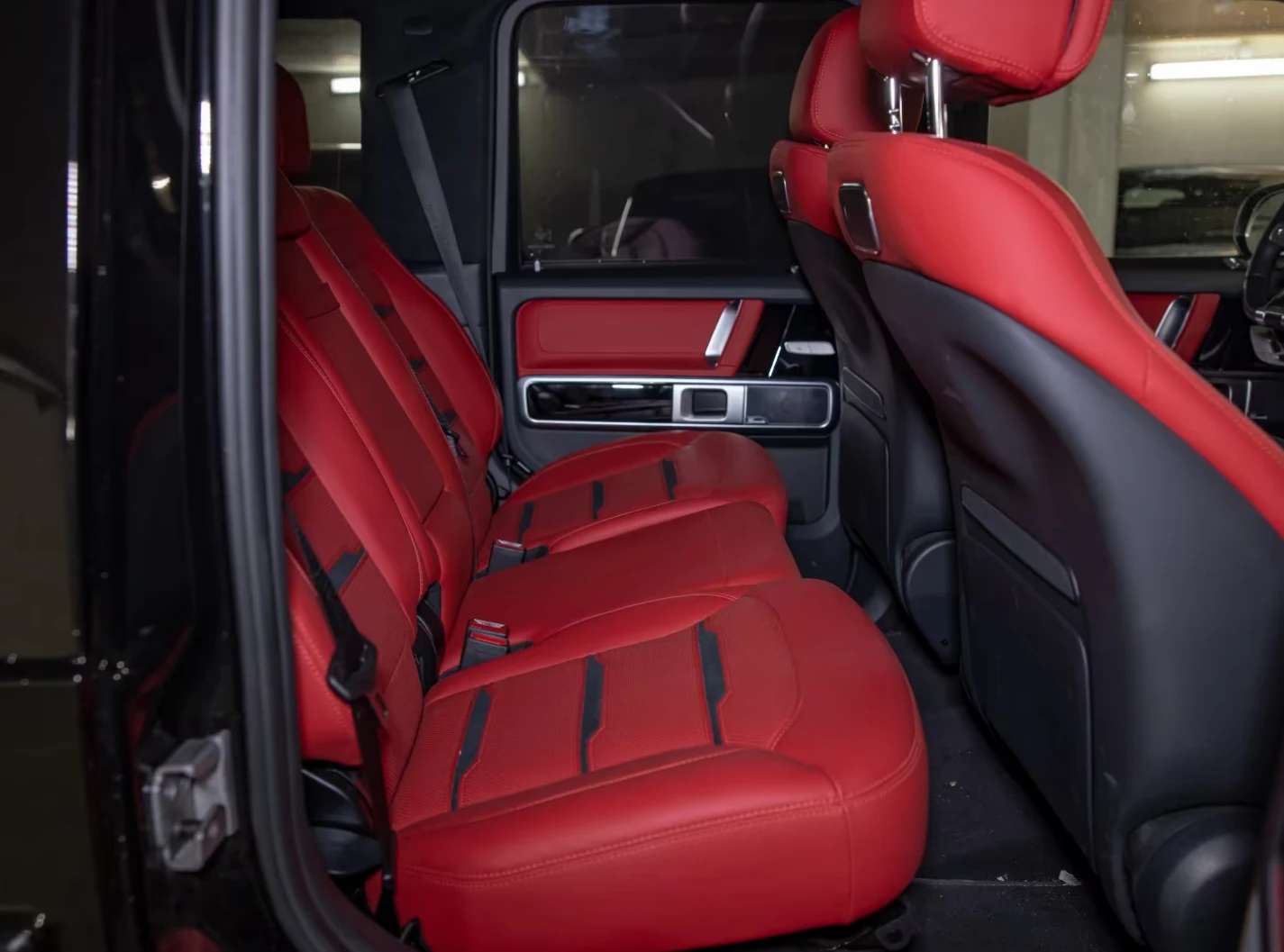 Mercedes-Benz G 63 AMG Nightpack* Massage* 360 - изображение 10