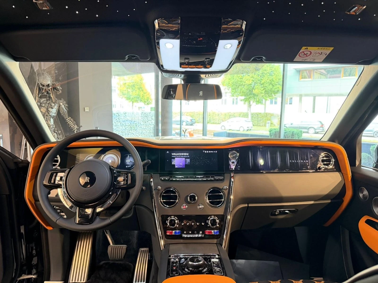 Rolls-Royce Cullinan BLACK BADGE/FACELIFT/BESPOKE/SHOOTING STAR/TV/ | Mobile.bg � ����������� 11