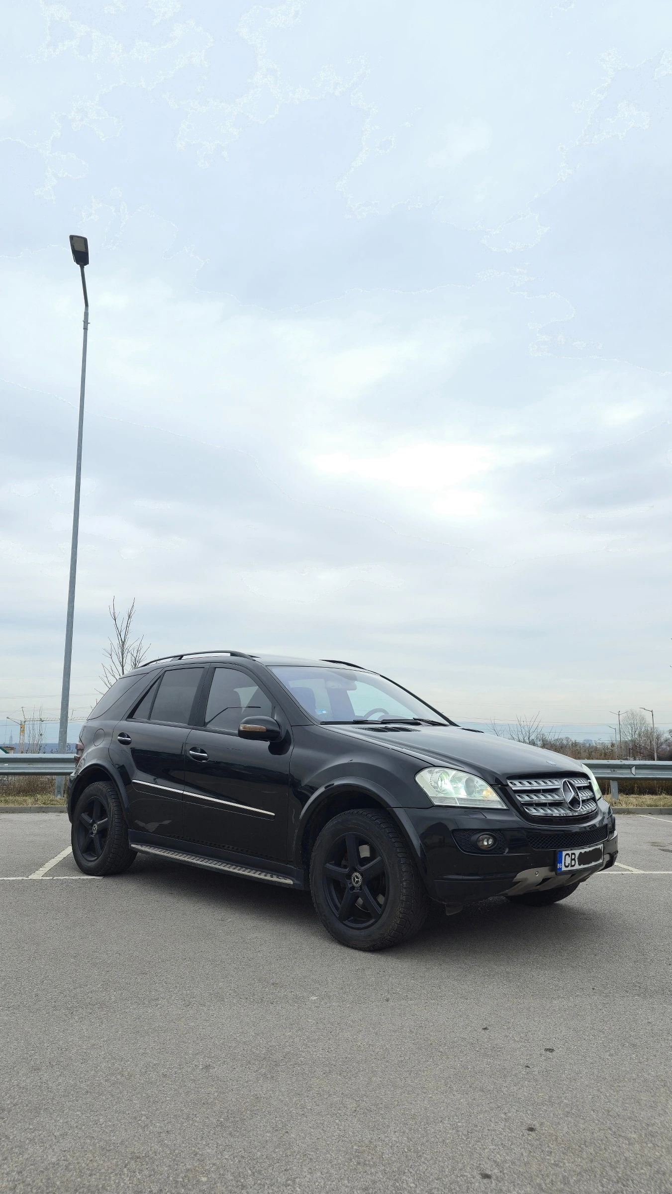 Mercedes-Benz ML 500 V8 - изображение 3