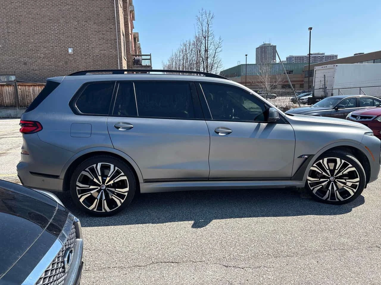 BMW X7 M60i  CARFAX, снимка 3 - Автомобили и джипове - 54172270