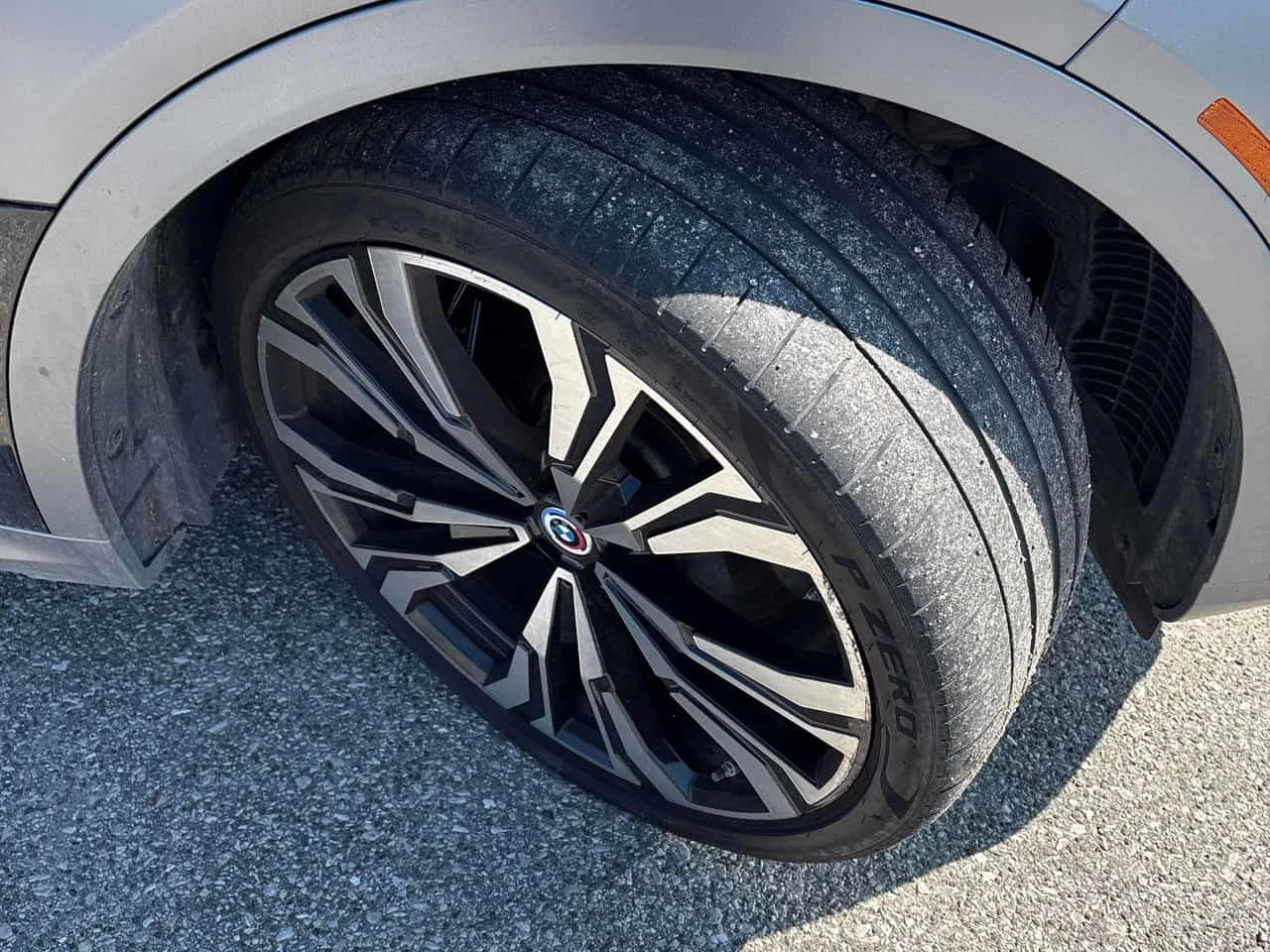 BMW X7 M60i  CARFAX, снимка 7 - Автомобили и джипове - 54172270