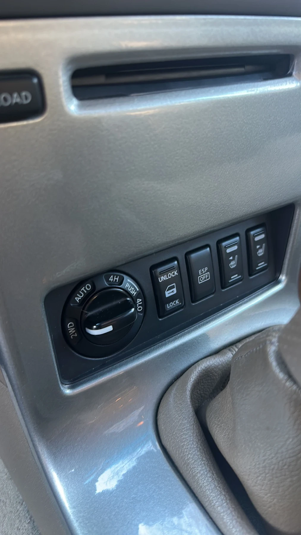 Nissan Pathfinder, снимка 12 - Автомобили и джипове - 54481009