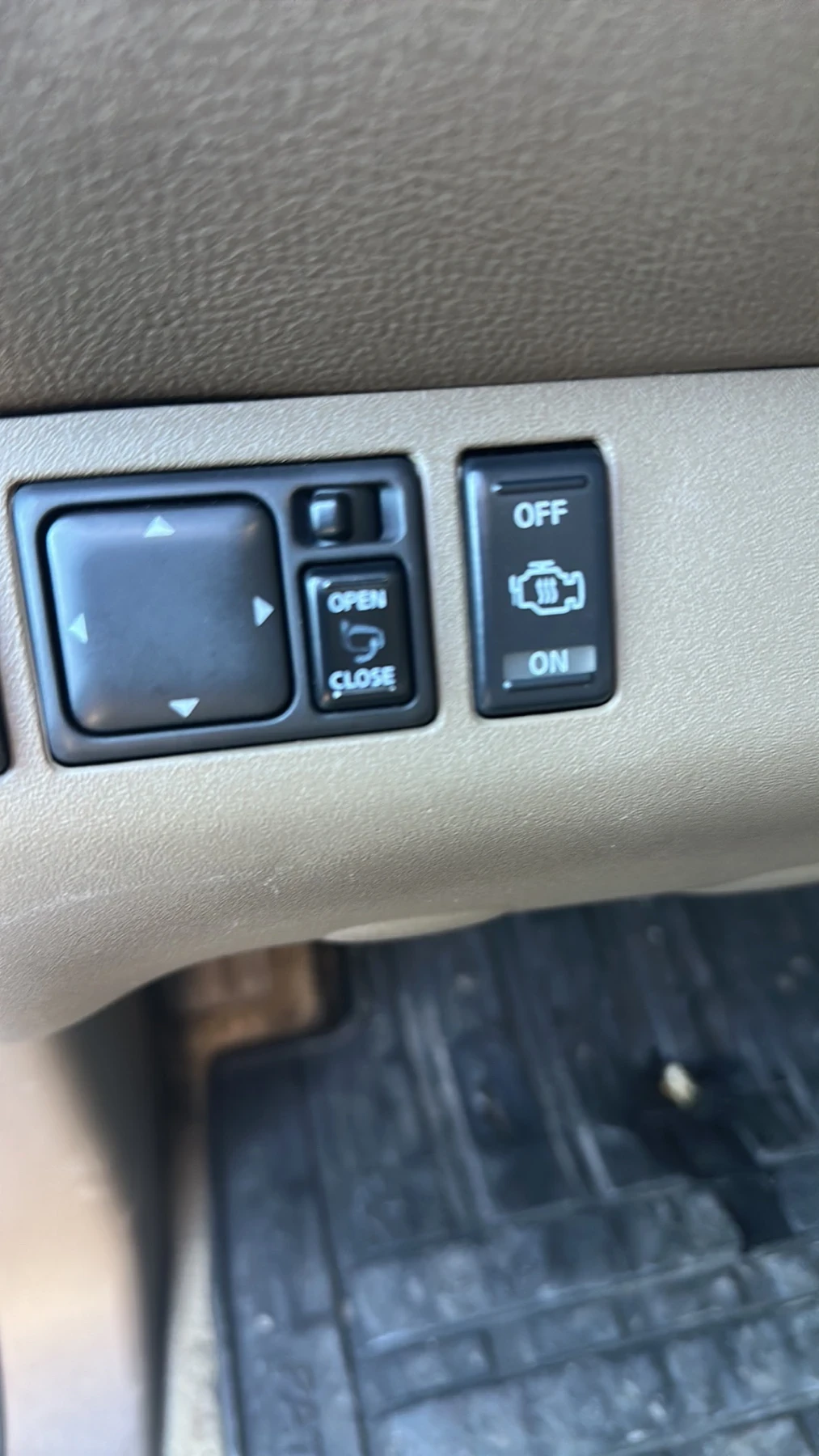 Nissan Pathfinder, снимка 11 - Автомобили и джипове - 54481009