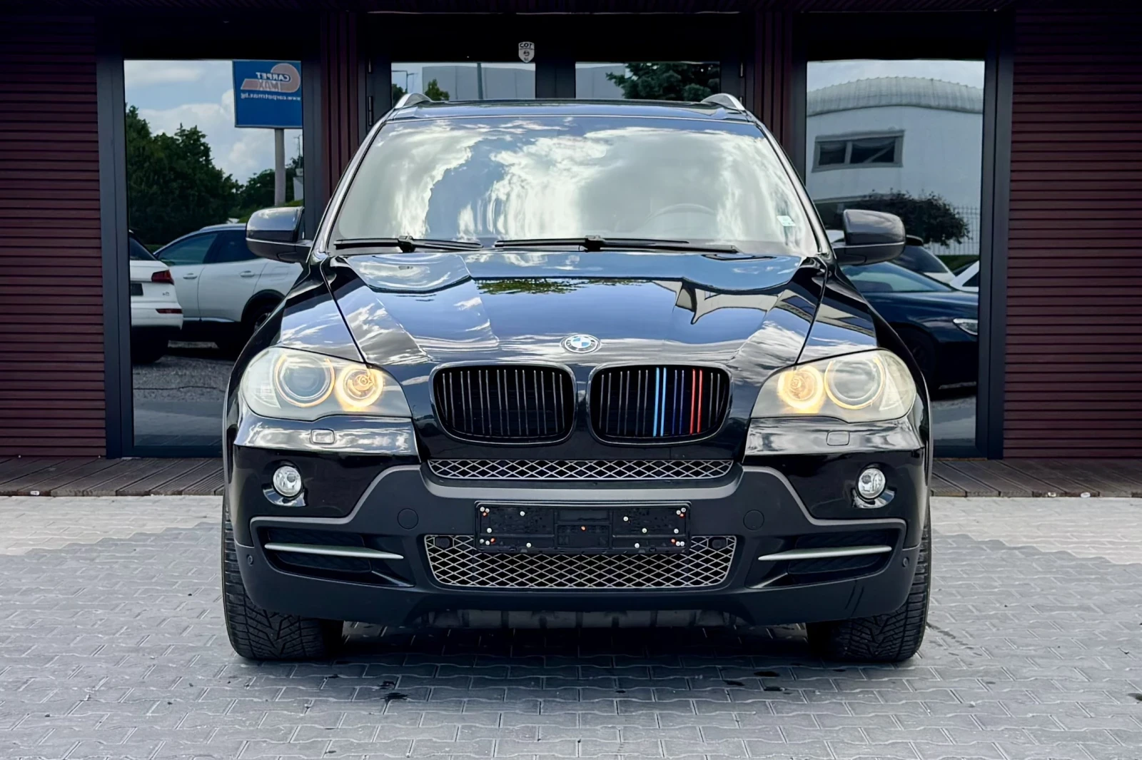 BMW X5 3.0SD* Android* Navi* Carplay* Лизинг, снимка 2 - Автомобили и джипове - 54676163